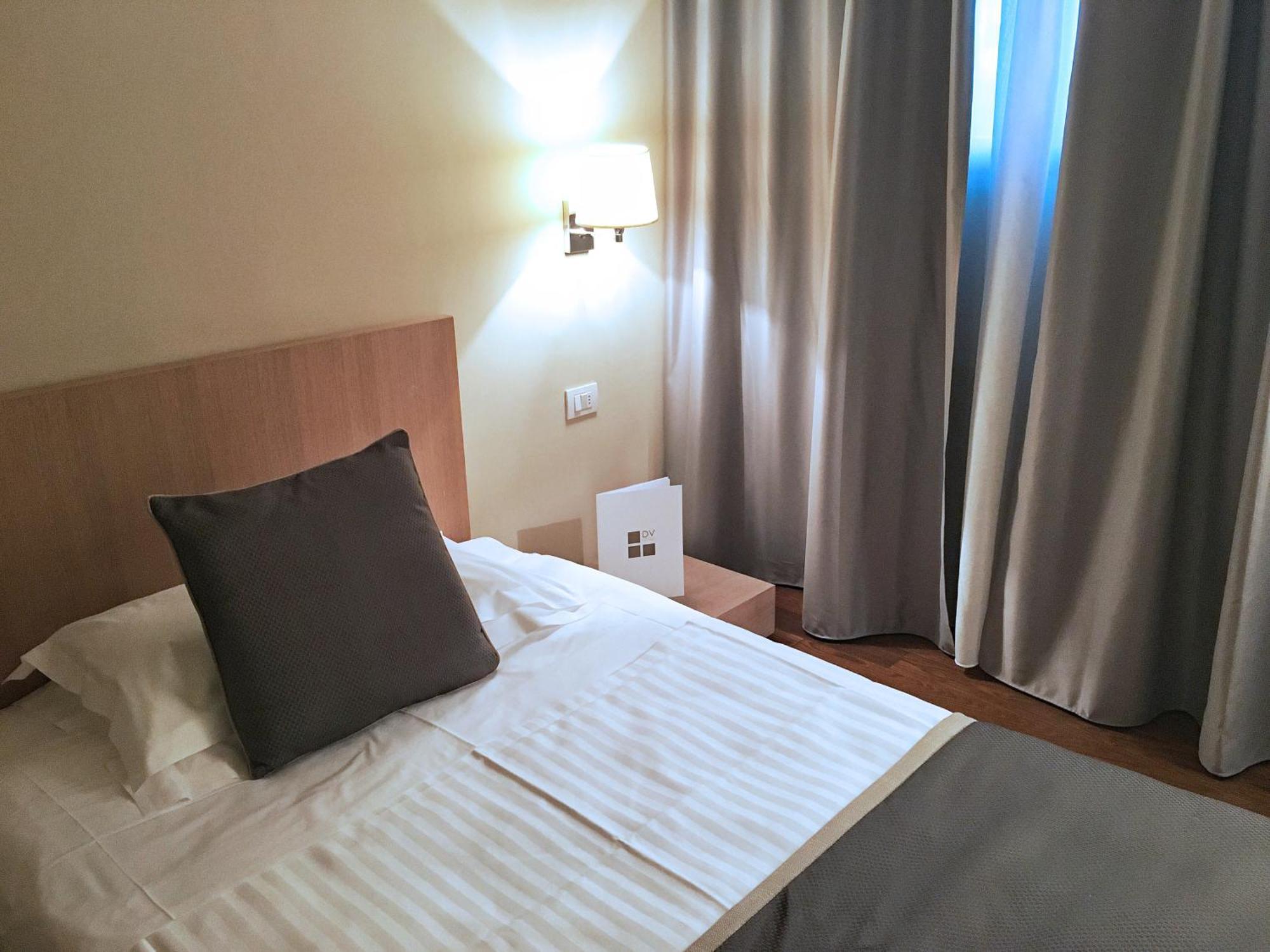 Hotel De La Ville Riccione Rom bilde