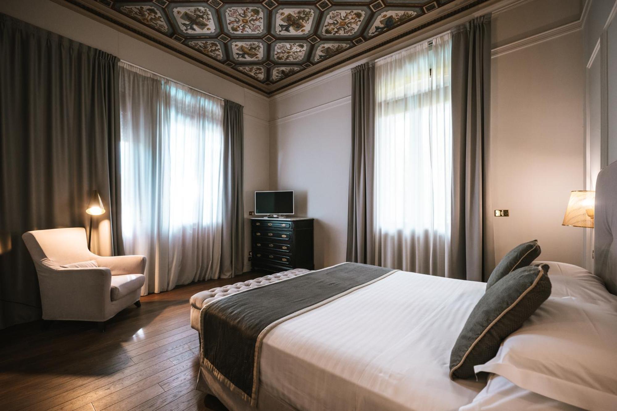 Hotel De La Ville Riccione Eksteriør bilde