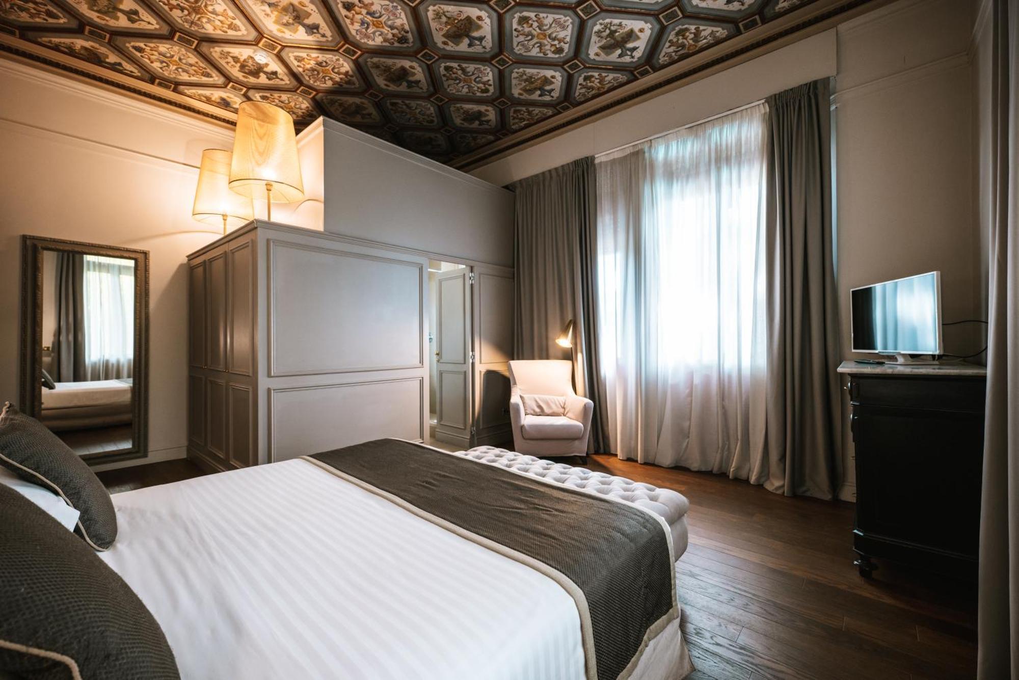 Hotel De La Ville Riccione Eksteriør bilde
